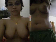 Sexy Paki Wife Record Nude Selfie For Boyfriend