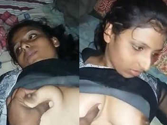 Indian college lover Kissing & Boobs pressing