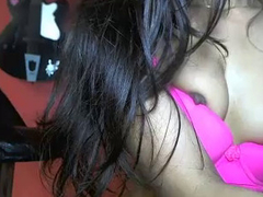Desi teen with an incredible figure is trying to tease the viewer with XXX